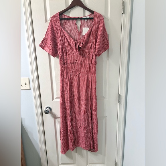 Hayden Red Patterned Dress - Picture 4 of 8